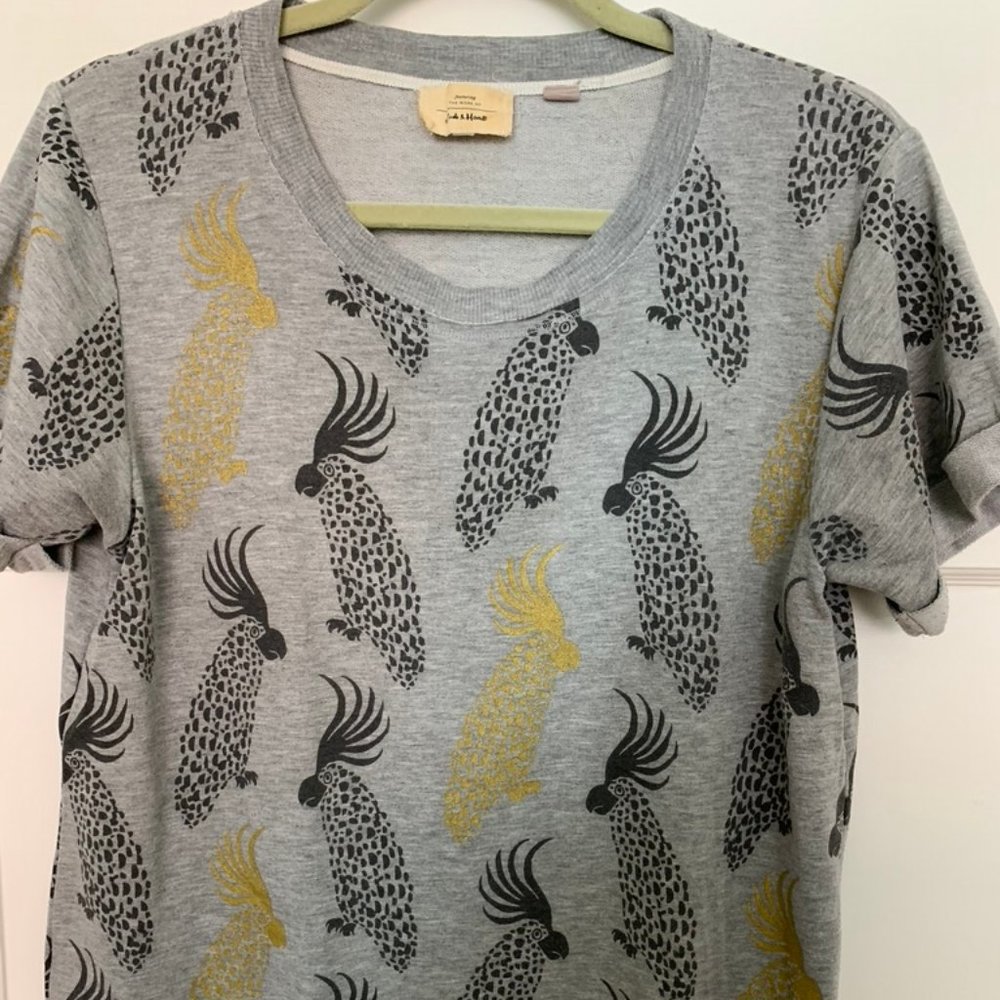 Anthropologie Grey Sweatshirt Tee with Cockatoos